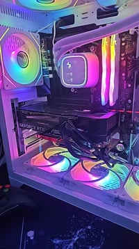 كرت شاشه للبيع 5060ti 8gb  كرت نضيف مستخدم قليل سعر 700