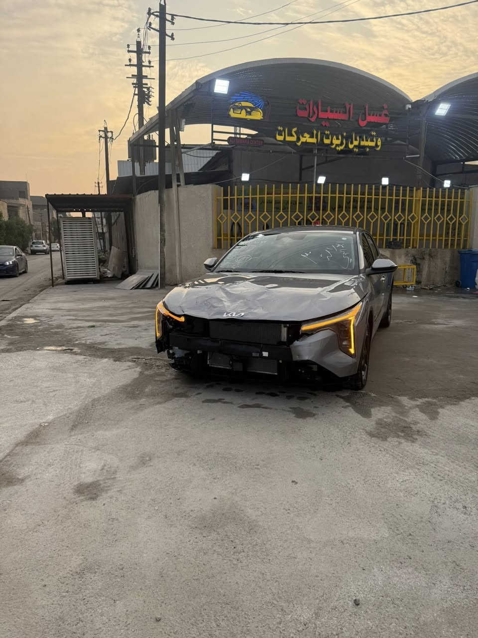 كيا k4.     2025. دخول جديد
منفيس بسمي بدون رقم وتصليح 
بدون دواخل 
حادث كدامك  
مواصفات بصمه رادارات 
تدفئه كشنات وستيرن 
تشغيل عن بعد
شاشه متصله ويلكب 
شحن لاسلكي
اشاير بلمري 
باقي المواصفات 
السعر 146 ورقه 
الاتصال ***********
بغداد كراده
