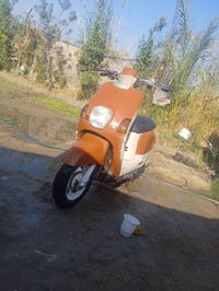 دراجه بوليس البيع سعر 500بيه مجال رقم الهاتف 07719470979