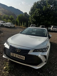 تويوتا افلون XLE V6 2022  نظافة السيارة 100 /100 سيارة كلش جديدة لوك ن...