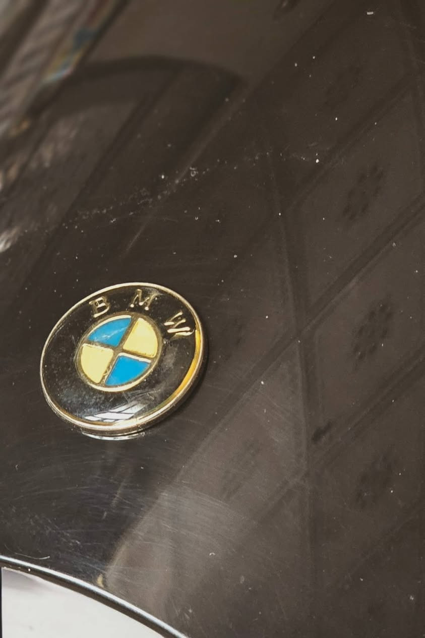 جامة دراجة امامية بيها شعار BMW مستعمل نظيف تنشد على دايوان لايتي و غيرها من الدراجات للبيع السعر 45,000 الف توصيل موجود لأي محافظة مكاني كربلاء للتواصل
***********
