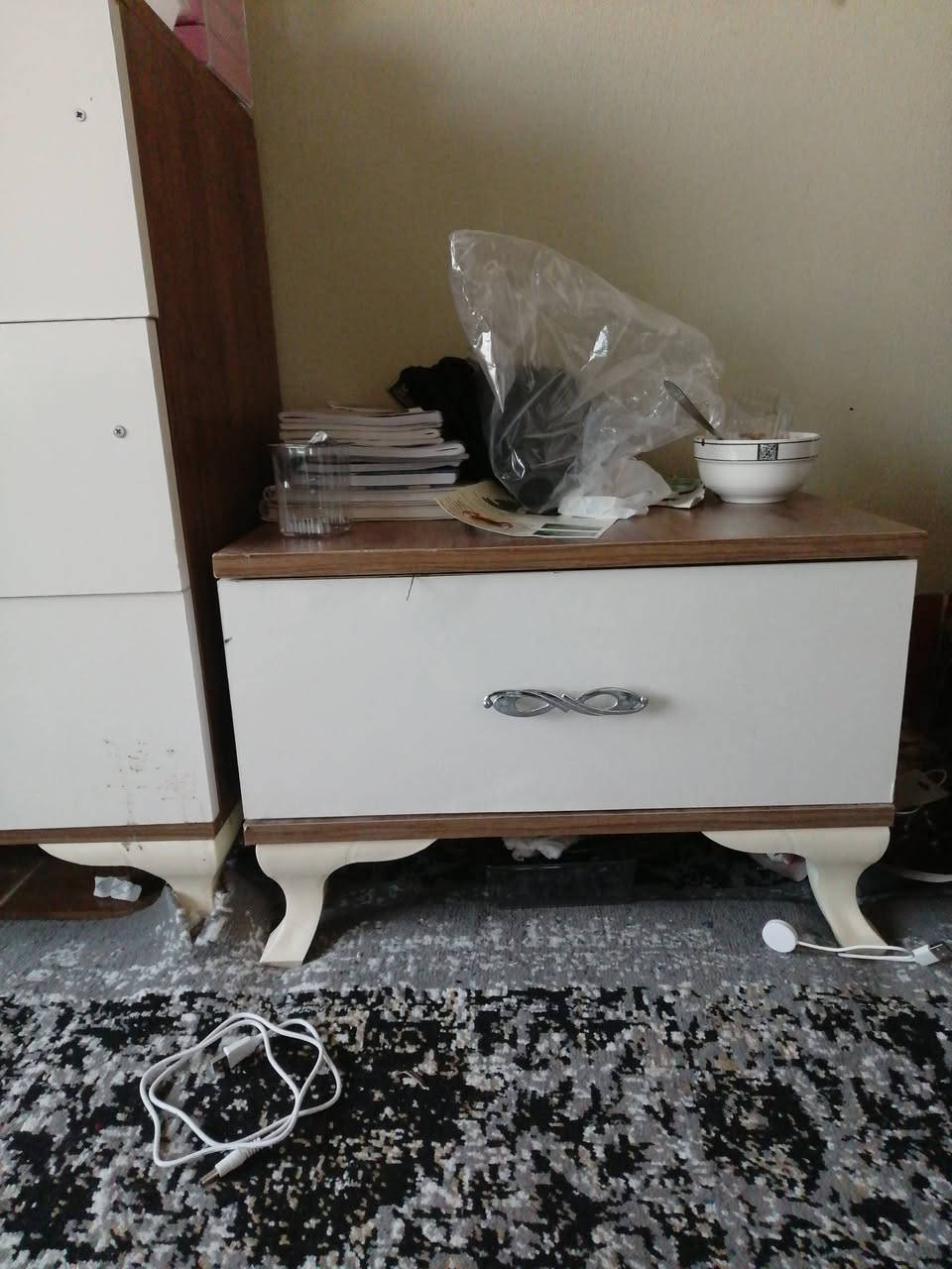 تاقمی نوستن 225 هەزار
ناونیشان سلێمانی کانی کوردە 
زۆر پاکە هەڵوەشاندنو بارکردنی عایدی خۆمانە 
***********
