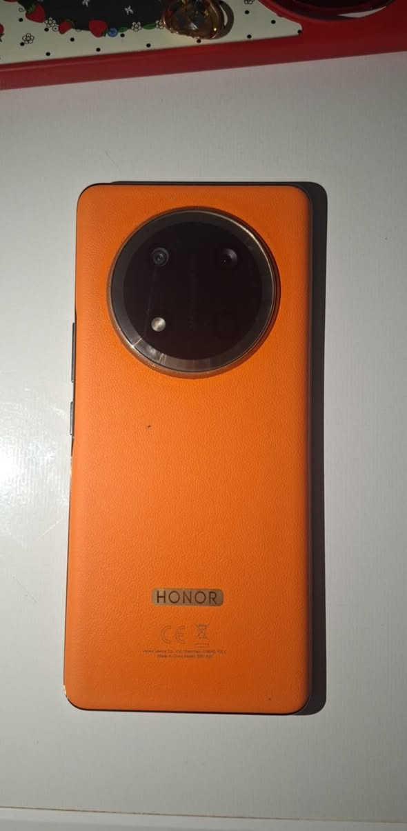 هونر اكس تسعه سي ذاكره 256 ستخدامه بيت وفقط شهرين لسعر 275 وبي مجال قليل  او مراوس بايفون تواصل ***********
