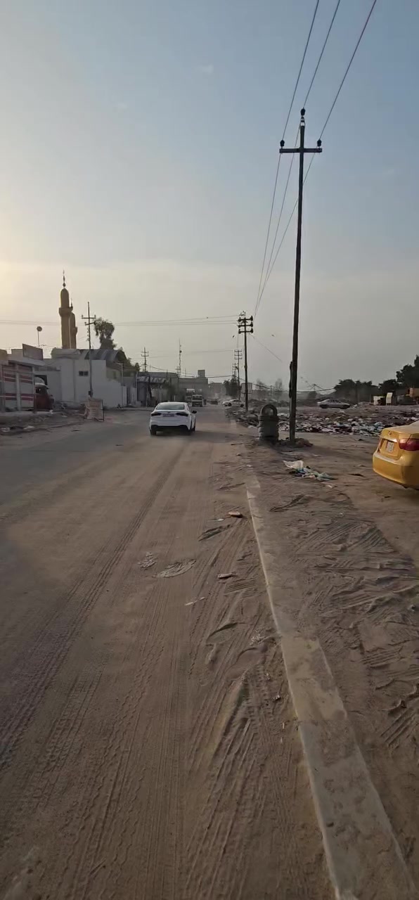 گهوة للبيع ناقصها بس تخم قنفات وبلازمة
بيها 20 كرسي 
و 8 طبلات 
و20 نركيلة نحاس منوعة وكاملات 
ميز دوملة عدد 5 + دوملة 5
مع منظومة نت باور بيم وياها راوتر ويو بي اس مع كامرا 
مع غراض چاي 
مع ميز بليارد نوعية زينة + ستين طوب و4 كيوبات و20 جوك ميز جديد 
مكانه شارع الشفلات محلات التمايم قرب جامع محمد رسول الله 
ايجار المحلات 200 الف الشهر 
***********
