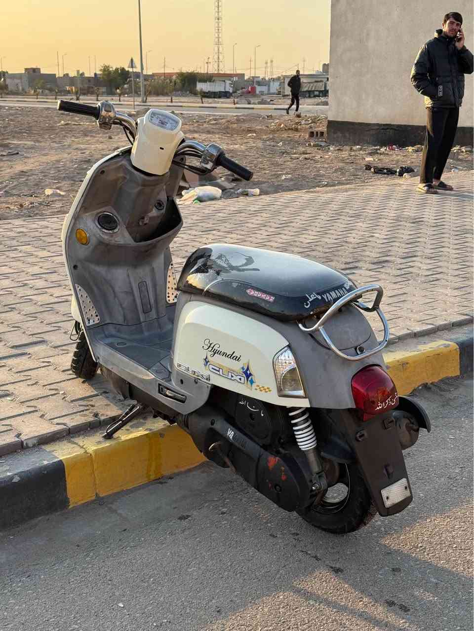 سلام عليكم
ماكس بوليسي نوزل لون مميز
دراجه كفاله عامه أي نقص ما بيها بوشه بلاد نقص برغي ما بيها جيب مصلح وافحص وين ما يعجبك تفحص؟
دراجه ختم واحد وي المحرك  
كلشي شغال بيها من الطول للطول نكرة سلف الدراجه 
رقمي : *********** مكاني 5ميل قرب التقاطع
المو شراي لا يكسر بالدراجه محتاز واريد أبيعها الله شاهد دراجه مال جناي ما أتعبك جاهزه من كلشي وانه خادم 
السعر 850 وبيها مجال قليل كلش للشراي حك الجيه مو هواي 🤍 البصرة, العراق
