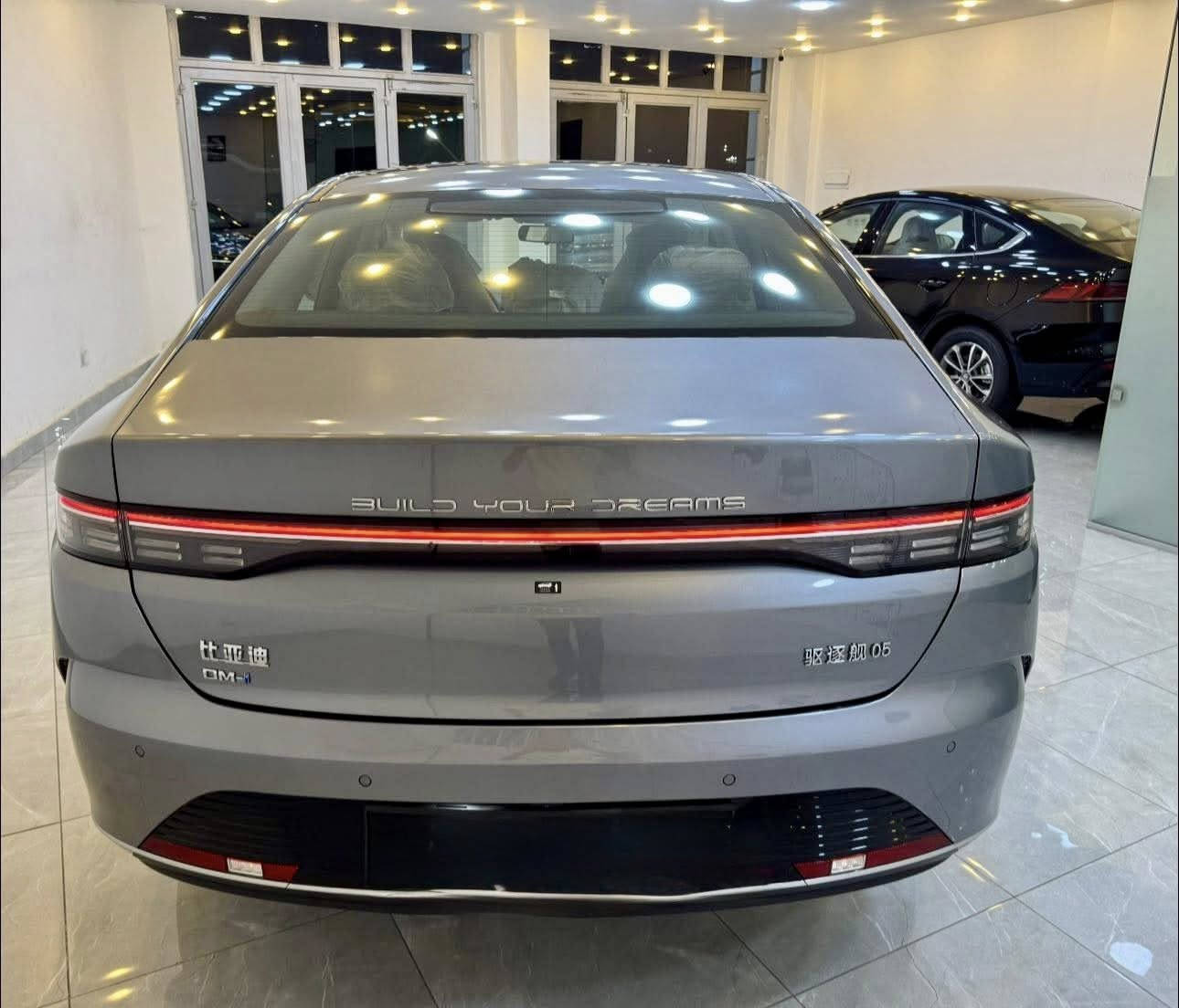 السلام عليكم
دستروير 2025 دخول جديد لون رمادي زيرو صفر كيلو متر
كامل الملحقات  كفالة عامه 
السعر 19 مليون دينار
للاتصال ***********
