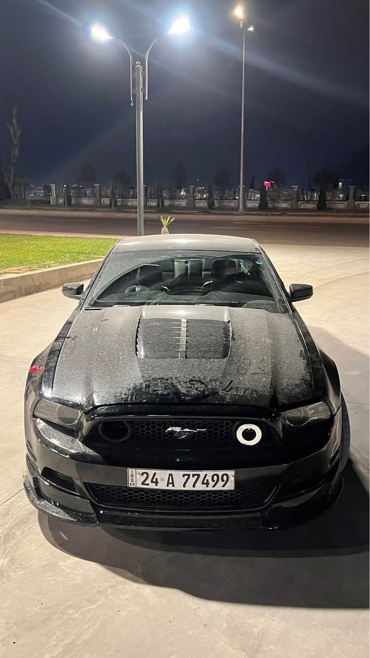 سلام عليكم 👋🏻

***********
موجود واتس اب فقط 

 Gt 4.6L
كير اوتو 
 2010 موديل 
رقم جديد السيارة رقم شبه مميز
كامل محدثة 2013 كل القطع بلادية السيارة فول مواصفات (بريميوم) 
بلنسبة للصبغ صبغ عام وكشرهة جديدددد بجم كبس مبيهة شواصي 
كير مكينه اكسل بشرط (ممفتوحين)
مكانهة اربيل 
سعر 95 وبيهة مجال أربيل, العراق
