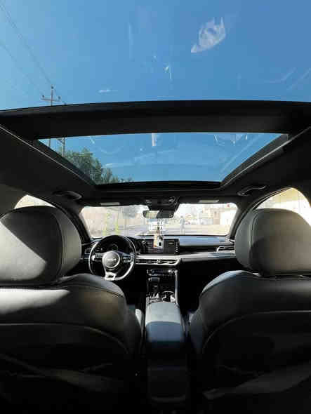 ‏K5 جيتي لاين فول مواصفات٢٢
بانوراما 
بصمه ابواب عدد ٢ 
بصمه تشغيل 
تشغيل عن بعد 
رادارات جانبي امامي 
توقف ذاتي 
مثبت سرعه 
قياده ذاتي 
كامره 
شاشه كبير 
كشنات جلد + مخمل 
كشن السايق كهرباء
مكينه ١٦٠٠ تيربو خير وبركه 
وبيهة بعد مواصفات معروف الفول 
السياره فول ومناقصهة شي 
تبديل قطعتين جاملغ وبنيد فقط 
سياره حره دخول جديد  
بدون لوحات 
مكان السياره ميسان مركز المدينه للستفسار الاتصال على الرقم او مراسله على الخاص ‭٠٧٧١ ٤٠٠ ٢٠٤١‬ السعر١٥٥ وبيهة مجال
