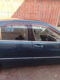 مارسيدس غواصه • ٢٠٠٠ • ٦ سلندر