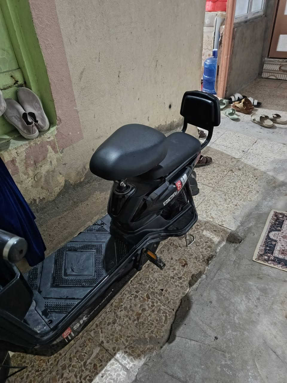 سلام عليكم دراجه شحن للبيع حجم 14 دراجه جديده السرعه 47 تمشيك 20كيلو بيهه بصمه وسويج المكان نجف بشارع المطار السعر 250 وبيها مجال الشراي يراسلني خاص


**إذا كنت صاحب هذا الإعلان وتريد حذفه لأي سبب، رجاءا أرسل رسالة إلى الدعم الفني**