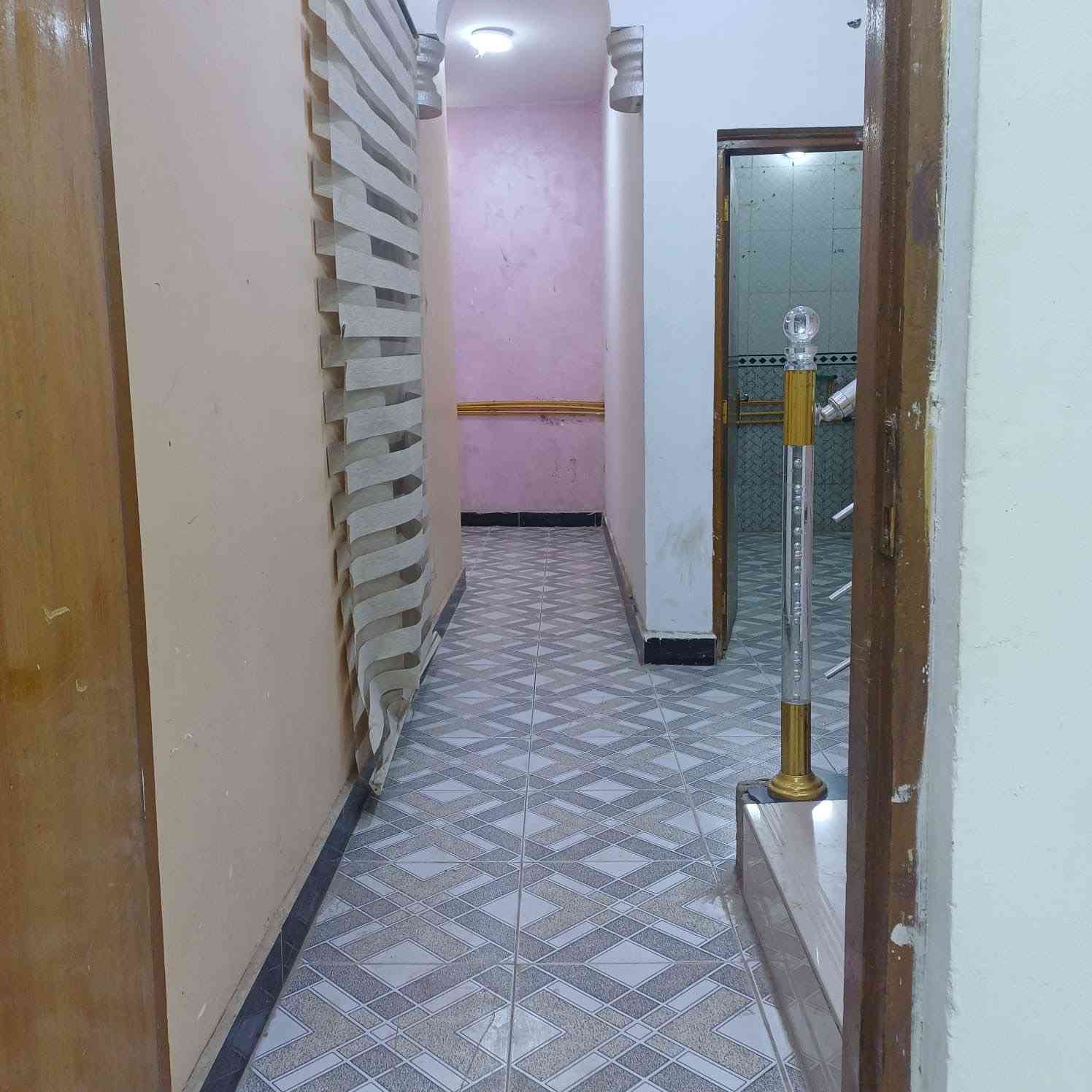 ((( محمد للأستثمار العقاري )))
🌲🌷🌷 عروض الإيجار المميزة 🌷🌷🌲

للتعرف على التفاصيل يرجى كتابة
(( كلمة شركة محمد العقارية )) في التعليقات
ليتم إرسال التفاصيل عبر حسابكم الخاص

😍💥 دار للإيجار 💥😍

📍 الموقع: منطقة دور النفط

🏢 عدد الطوابق: طابقين

📌 تفاصيل الدار:
▪️ غرفتين
▪️ صالة
▪️ استقبال
▪️ مطبخ
▪️ صحيات

✨ مناسب للسكن العائلي أو الأنشطة التجارية

💰 سعر الإيجار:
▪️ للعوائل: 850 ألف
▪️ للشركات: 900 ألف

📌 **عنوان العمل / **
📌 الفرع الأول: البصرة – الطويسة
شارع اللجنة الأولمبية مجاور عصير تايم

📌 الفرع الثاني: البصرة – مناوي باشا
مقابل مطعم محمد هاشم

📱♨️ للاتصال بنا – مراسلة الواتساب:
***********

📱 إدارة العقارات: ***********
📱 الدليل العقاري: ***********
📱 خدمة العملاء: ***********
🎖️ إدارة العمل: ***********
