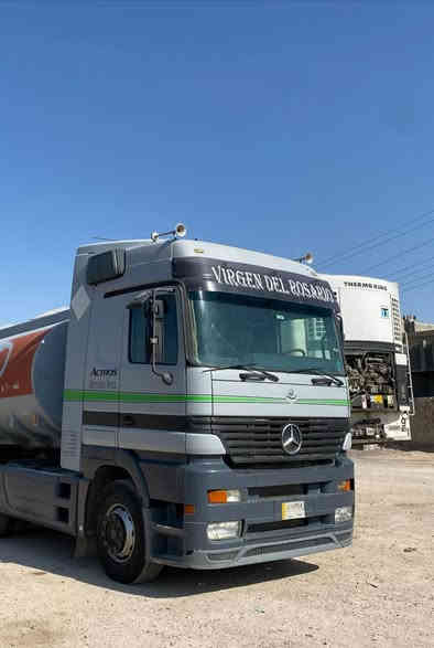 ياالله
اكتروز لبيع موديل 2000 رقم بغداد حجم 48 بس راس فقط مربوطه صهريج السعر 250 مع مجال سياره جديده مكينه جديده تخم تاير سنويه جديده سنة 2029 يالله تنتهي مكان الفلوجه الكرمه 

*********** عصام
