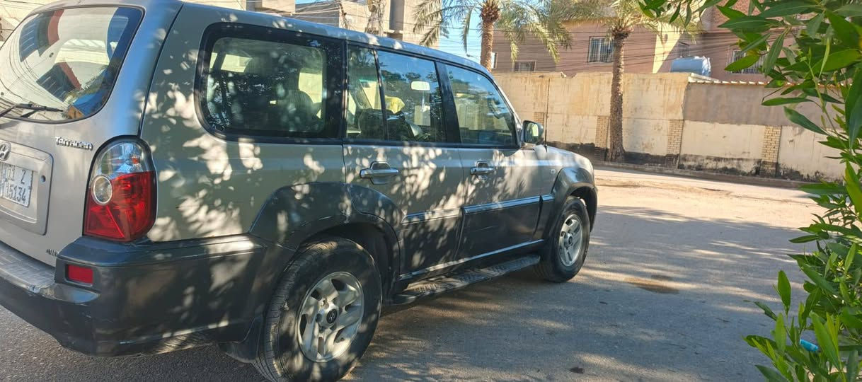 سلام عليكم ورحمة الله وبركاته هونداي تريكان٢٠٠٤رقم بغداد ا للبيع اومراوس بسياره كاز ااكليزي سنويهل٣٠شرط التحويل تدفه تبريد شغالات مكينه مجفته جديد كيرعادي للبيع اومراوس بسياره كاز ***********
