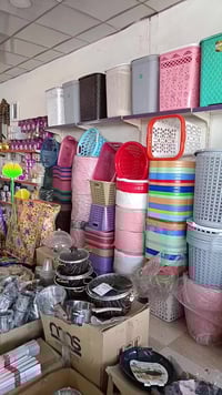 مواد بلاستيكية • مستلزمات منزل • توصيل