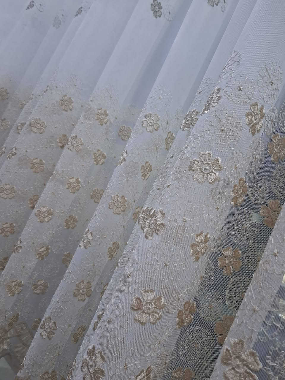 🌸 مۆدێلی ٢٠٢٦ گەیشت: پەردەی گوڵداری گریک 🌸
​ماڵەکەت بە نەخشێکی ناوازە و ستایلێکی کلاسیکی سەردەمیانە بڕازێنەرەوە! 🏛️✨
​ئێمە لە Harzan Parda، نوێترین مۆدێلی پەردەی گوڵداری گریک-مان بۆ هێناون کە بە قورسی و ڕەونەقە تایبەتەکەی دەناسرێتەوە.
​💎 ئۆفەری تایبەت بۆ جەژن:
📏 قەبارە: بۆ پانی ٣ مەتر و بەرزی ٢.٨٥ مەتر.
🧵 خزمەتگوزاری: بە باشترین دوورمان و ئوتووی هەڵمییەوە.
💰 نرخی تەنها: ٥٠ هەزار دینار! 💥
​✅ 
​⚠️ ئاگاداری: ئەم نرخە تەنها تاوەکو ڕۆژی جەژن بەردەوام دەبێت. چونکە مۆدێلێکی نوێیە، بڕەکەی سنووردارە!
​🚚 گەیاندنمان هەیە بۆ هەموو شارەکان.
​📍 ناونیشان: سلێمانی - گەڕەکی شارەوانی.
📩 بۆ داواکردن، هەر ئێستا قیاس بنێرە بۆ نامەی پەیج یان پەیوەندی بکە:
📞 واتس ئەپ: ***********
