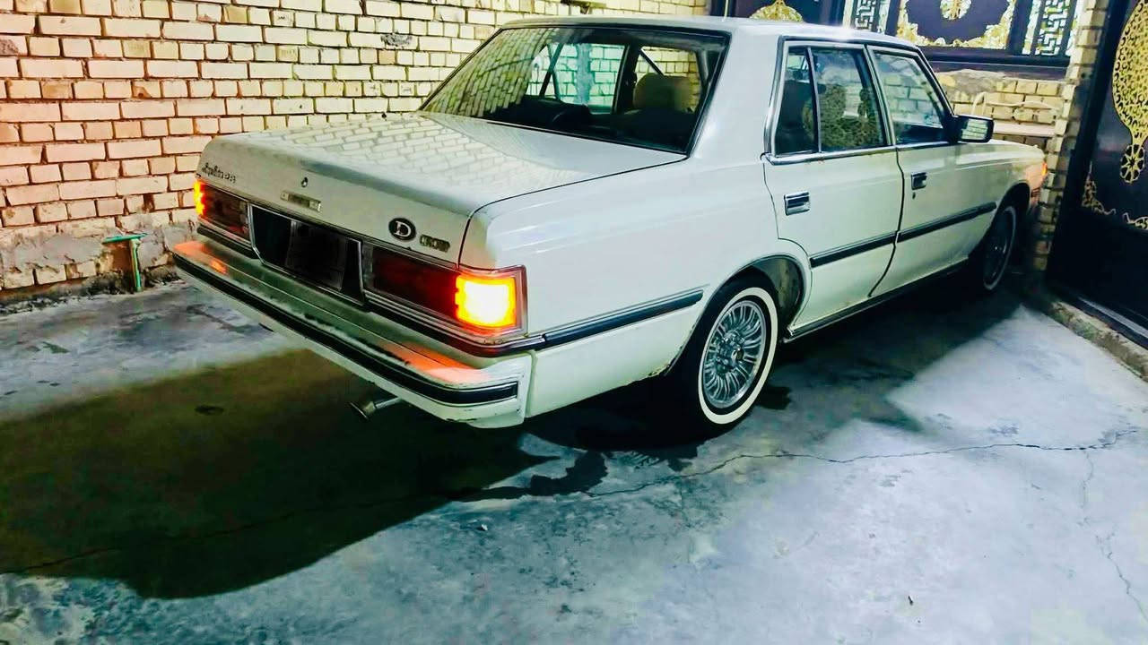 سيارة سوبر بلاديه 82 مكينه بلاديه لاصرف ولا بخار تبريد تدفئه شغال رقم السيارة بغداد صاربيه حادث الي يحب ينتصل على هاذه الرقم ***********
