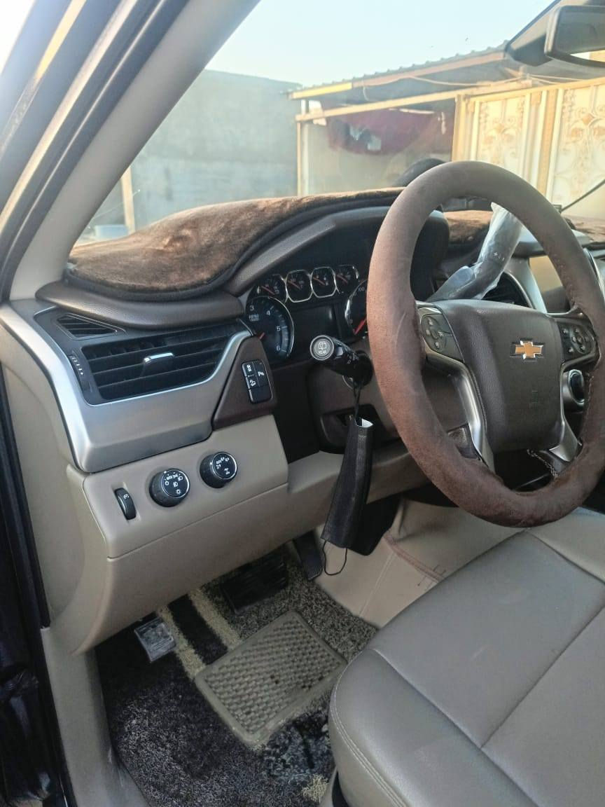 السلام عليكم
Chevrolet Tahoe
مواصفات LS مطور 
مديل 2020 رقم بغداد بسمي 
 السياره خليجية كفاله عامه 
شرط السياره على ايدي سبيره مانازل 
السياره ماشيه 95الف km
السياره جديده 
السياره مكانه البصره 
وللستفسار ولمعرفة السعر  اتصل على الرقم التالي (***********)(***********)
