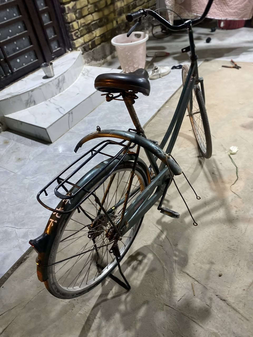 سلام عليكم شباب باسكل للبيع السعر 65 وبي مجال المكان كوفه  ***********
