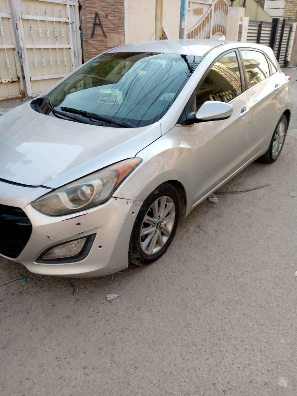 اللنترا 16 جيتي رقم بغداد بسمي انگليزي وهزه جديده سعر 90
مكانه بغداد حي الجهاد ***********
