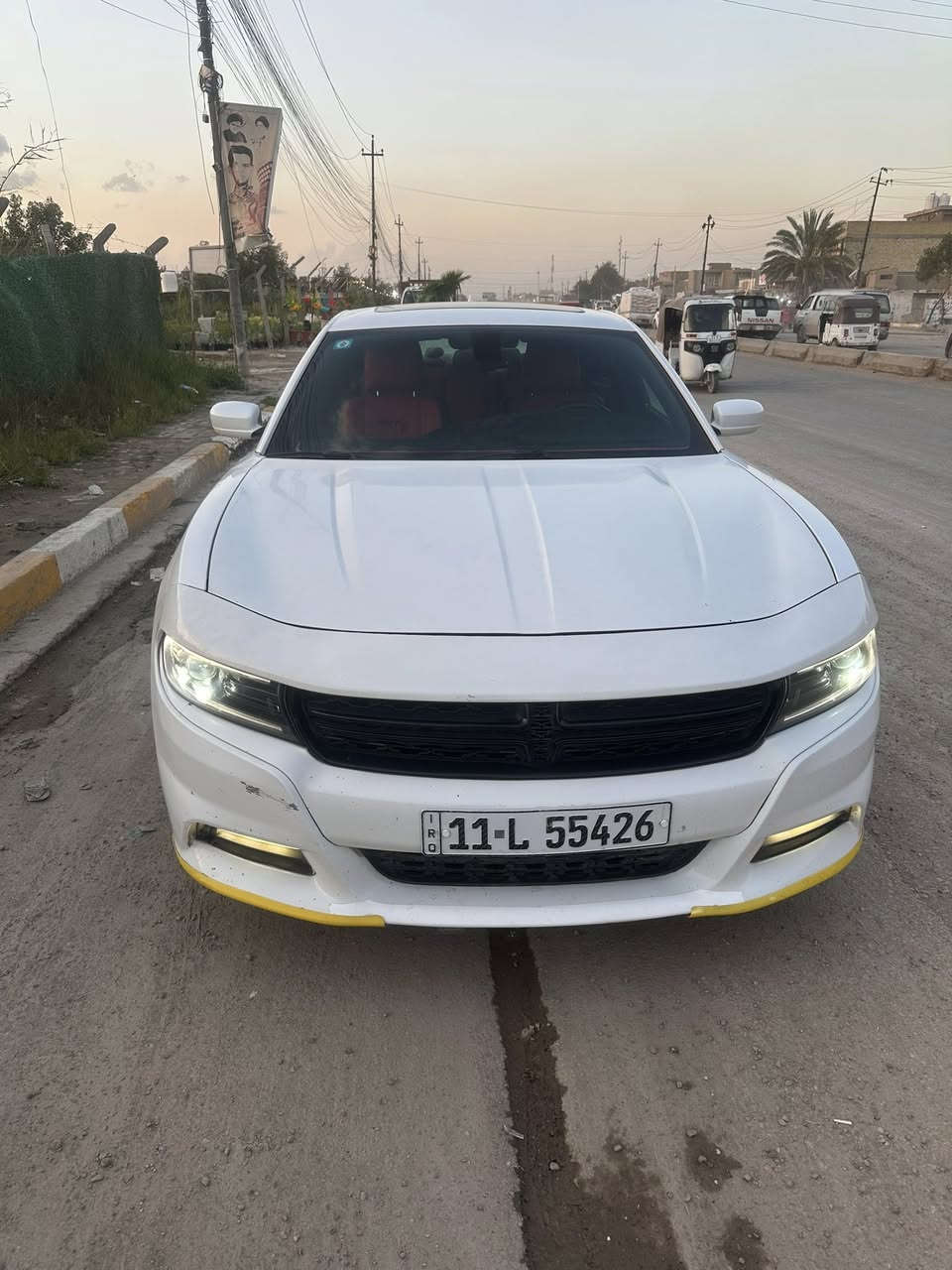 السلام عليكم

جارجر 2022 وارد امريكي حادث سرقه كل القطع وارجعه اصليه

محرك V6

فتحه 

ماشه ٣٨mi

وباقي مواصفات معروفه 

السعر ٢١٠ وبيه مجال 

مكان بغداد

الرقم ***********
