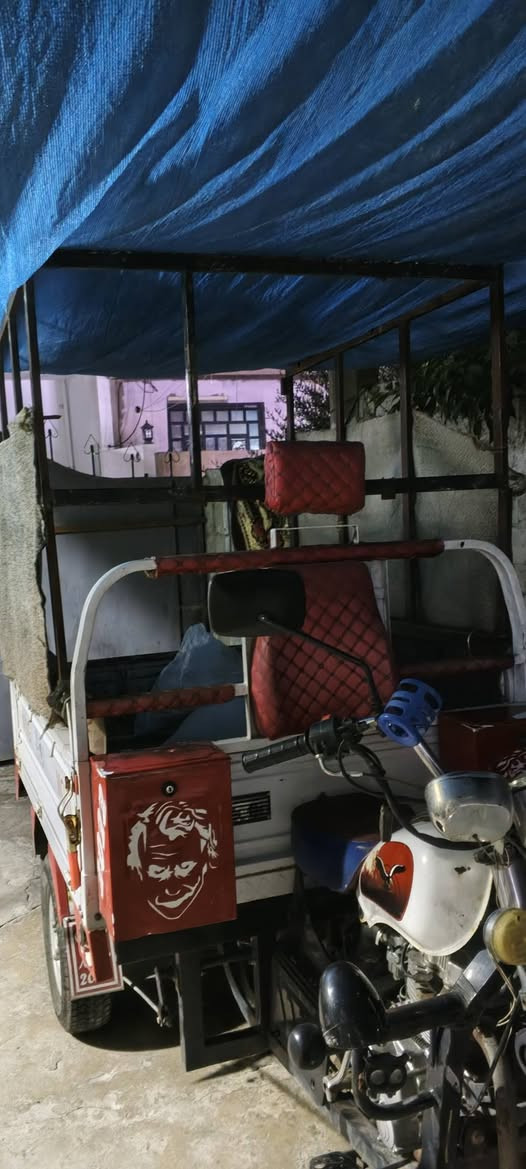 جنج للبيع سعره مناسب جداً 25 الف بس قمريه مابي 
***********
