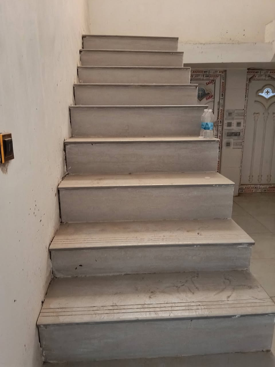 السلام عليكم دار للبيع 140  متر طابق واحد بغداد الكمالية بستان علي كمال سند 25 مربع ذهبي ***********
