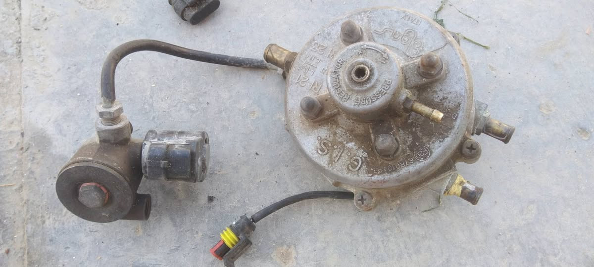 منضومه غاز للبيع مال سمند بيجو  60 لتر مكانه دغاره سعر 300 بيه مجال تواصل خاص للشراي


**إذا كنت صاحب هذا الإعلان وتريد حذفه لأي سبب، رجاءا أرسل رسالة إلى الدعم الفني**