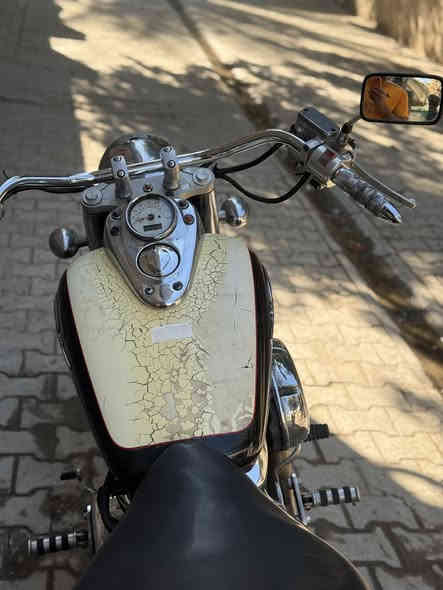 Honda shadow 750cc
هوندا شادو  حجم المحرك ٧٥٠ 
بدون رقم بدون رقم
مكينه مكفولة
شلعه ومعدل تقفل العداد ١٦٠ بثواني 
ناشفة بلادية بدون صبغ او تعديل
مكان بغداد- المحمودية
***********
بسعر ٢٠$
