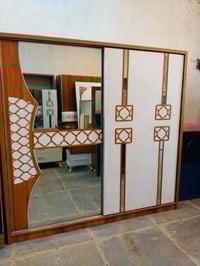 مع الشد ونقل 400 للحجز  077826554919