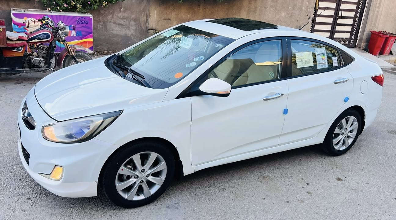 اللهم صل على محمد وال محمد 
السلام عليكم ورحمة الله وبركاته 
اكسنت 2015 خليجي فول مواصفات رقم بصره تحويل مشروع وطني باسم ولد صديقي بالناصريه سنويه لغايه 2028 محرك 1600 دووش مامفتوح شرط ماشيه 187 ألف السياره بيه تبديل الجاملغ الامامي الايسر بدون اي ضرر والباقي مكفول من الصبغ والتبديل والفتح جاهزه السياره من كلشي مكينه وكير شرط الفحص حداديه ١٠٠/١٠٠ تبريد ثلج تخم تاير جديد مواصفات فتحه سلايد روف شاشه ايباد كامره دواره دواخل بيجي تحكم بالستيرن اشاره بالمرايه دسك امامي وخلفي ويل كب ،…مكان السياره الناصرية السعر 97 للاستفسار ***********
