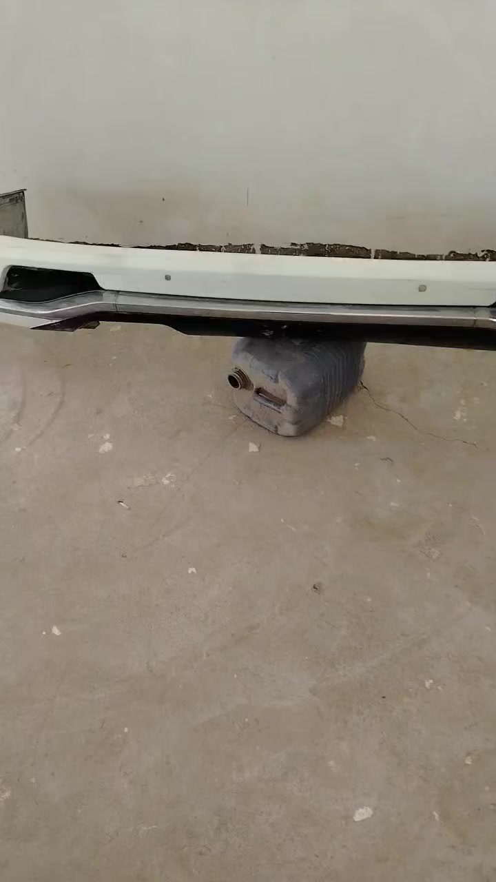 غراض لاندكروز للبيع مال مديل ١١
***********
