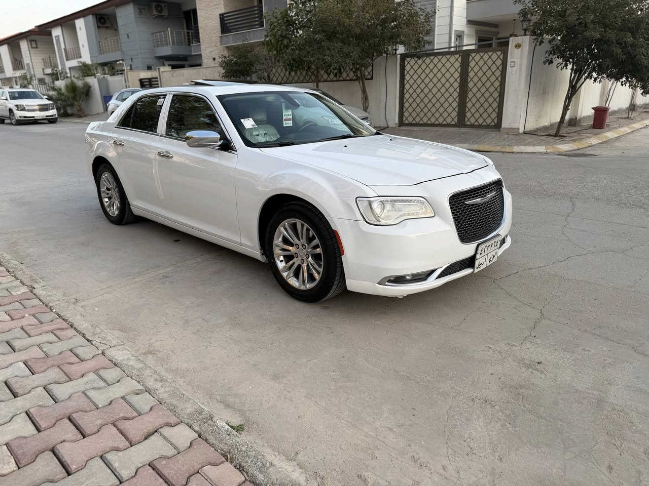 للبيع اوباما 2016 كلين شركة هارلم 
سعر (254$)
مواصفات1/1 C 
ماشيه 90 حقيقي 
فتحت سقف بانوراما 
مقاعد اماميه تبريد تدفئه 
مقاعد خلفيه تدفئه 
كشن خزن ميموري 
شاشه كبيره مع نضام كار بلي 
برده خلفيه كهربائي 
سستم صوت الباين 
لايت زينون 
ويل 18 مكسيكي بلادي 
سنويه جديد 
سياره كلين مكفوله كفالة عامه بدون صبغ بدون تعديل بارد بدون تبديل حتى دعاميات مكفوله 
 
مكاني كركوك ***********
