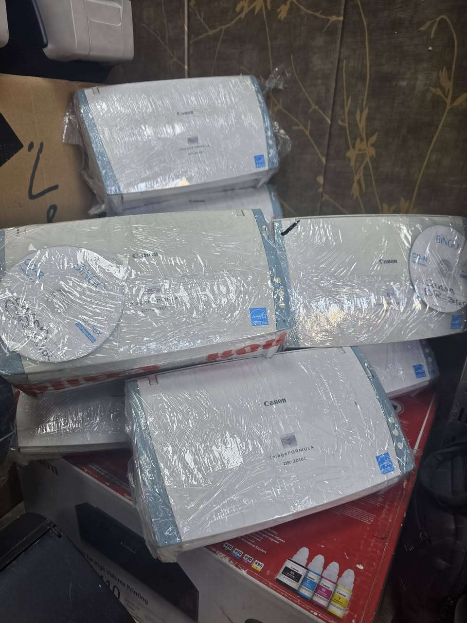 سكنر ارشفة نوع كانون 2010 بسعر 150 الف دينار مع ضمان ٣شهر 
يوجد توصيل 
لاتصال واتس ***********
