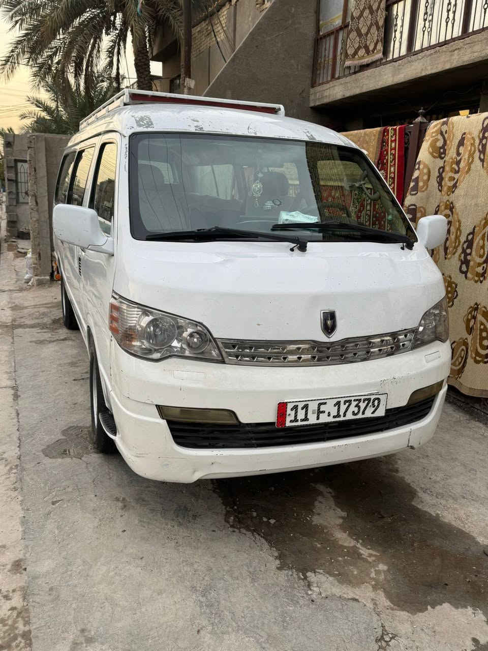 جنبي اج وان سياره مكفوله ماعدا الدواير مكينه كير اكسن خير من الله تحويل ثاني يوم السعر ١٠٥ وبيه مجال ***********
