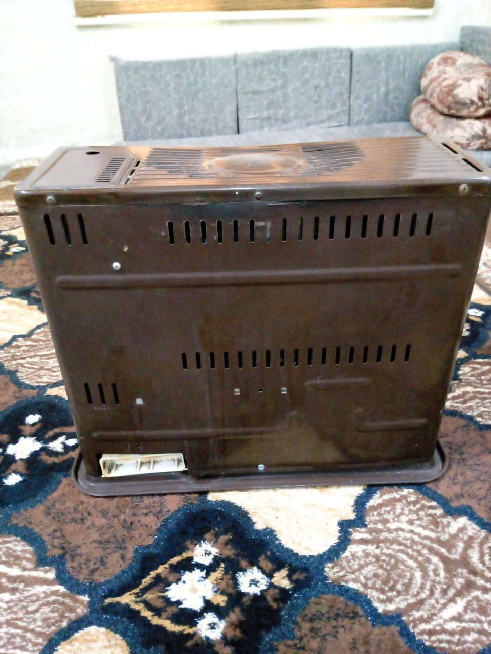 س ع صوبه  ياباني شغال شرط فول نضافه مال بيت شرط لاهيس ولا غاز السعر 65 وبيها مجال مكاني كركوك حي عسكري شراي اتصل مكلف بالنشر ***********
