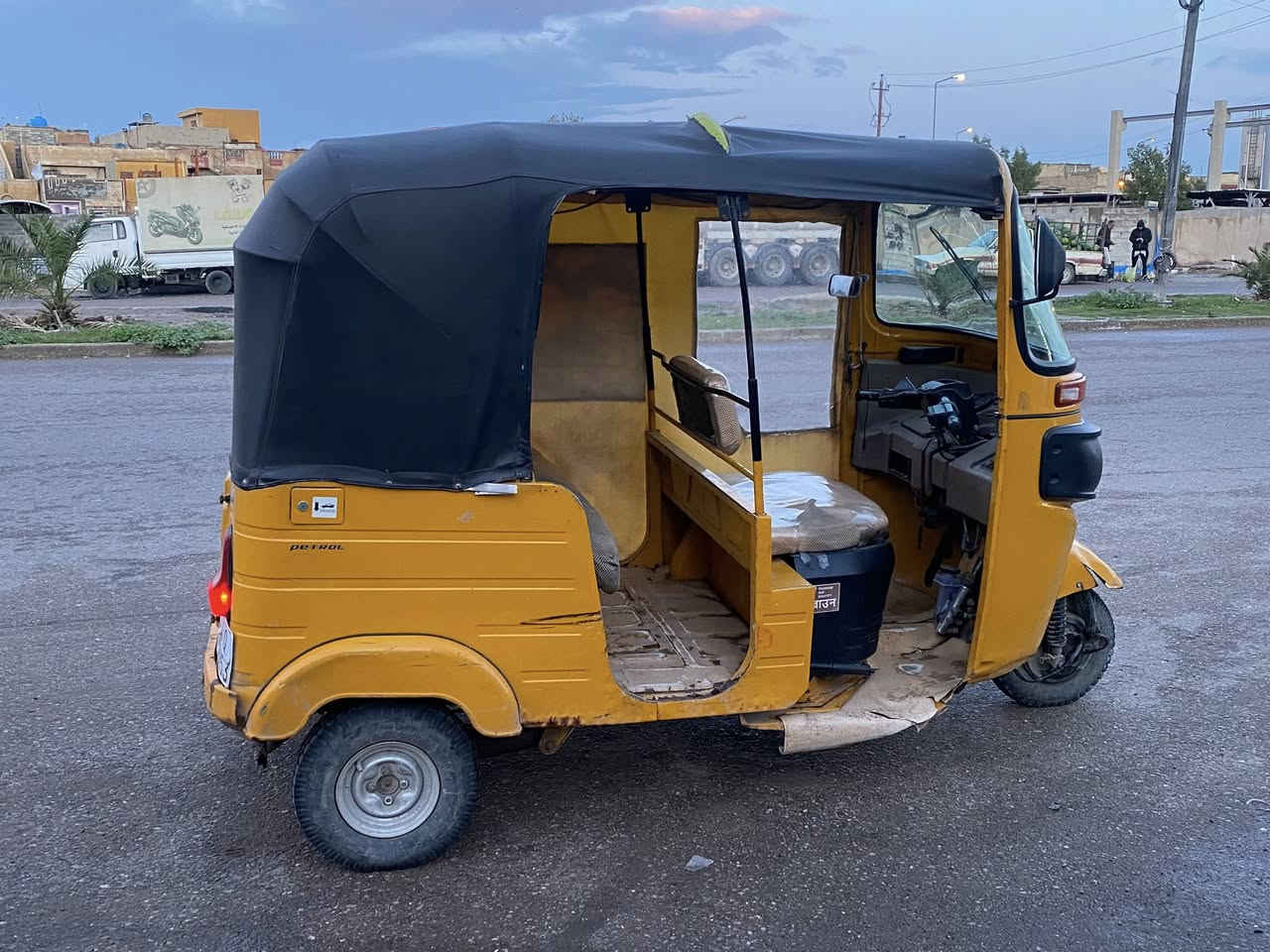 سلام عليكم تكتك لبيع.  موديل 19شهر 12. بسمي. مكفوله.  كفاله عامه لا تعمير ولا شي. بلاديه.  تكتك سعر 5500مجال بصيط.   ***********
