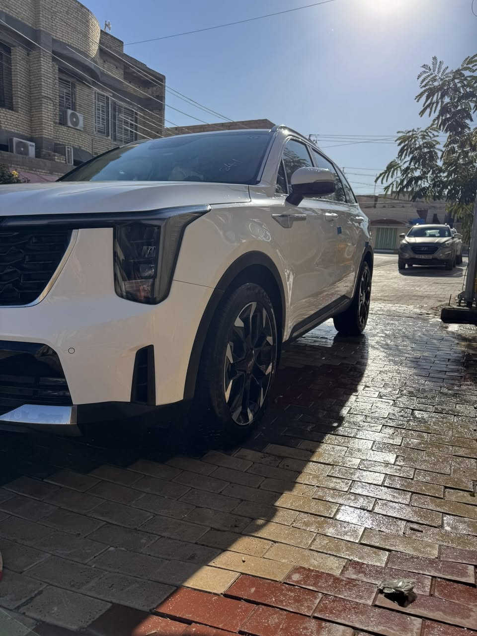 سورنتو موديل 2025 للبيع
جديدة بعدها زيرو ماشيه 4000

بعدها بلزكات الشركة 

 رقم بغداد 

مكينه ٦ سلندر 

7 راكب

داتشو

بصمه 

كير ماوس

كامرات 

كشنات كهرباء

تشغيل عن بعد 

جنطه كهرباء

مري شفط

فول حساسات امامي خلفي 

ويل 20 

ويل كب كروم  

تبريد ٣ قطع 

دوشمه كشنات   

اوتو هولد

سايد بريك بصمه

شحن لاسلكي

بردات خلفيه بعد بيها هوايه موصفات 

السياره ضمان شركه نم 

مكان السيارة كربلاء المقدسة 

لاستفسار الاتصال 

السعر 330 وبيها مجال 

***********
