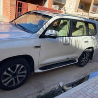 لاندكروز GXR • ٢٠١٦ • بعقوبة