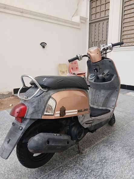 سلام عليكم بوليس مال باله ختم واحد وي المكينة برغي ما مفتوح بيه مو مال شارع كلشي شغال بيه مكفوله كفاله عامه سعر واحد و100 ^^مكان بصره خور الزبير ***********
