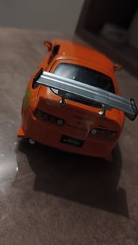 سياره حديد للبيع كلش ثكيله المواصفات  1.فتح باب يمنه يسرى 2. فتح بنيد ...