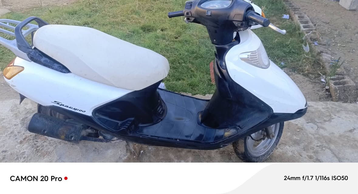 سبيسي ياباني للبيع السعر 450 وبيها مجال للاتصال ‏‪***********‬‏
