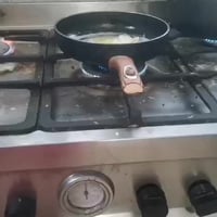 فرن • بيع مستعجل • قابل تفاوض