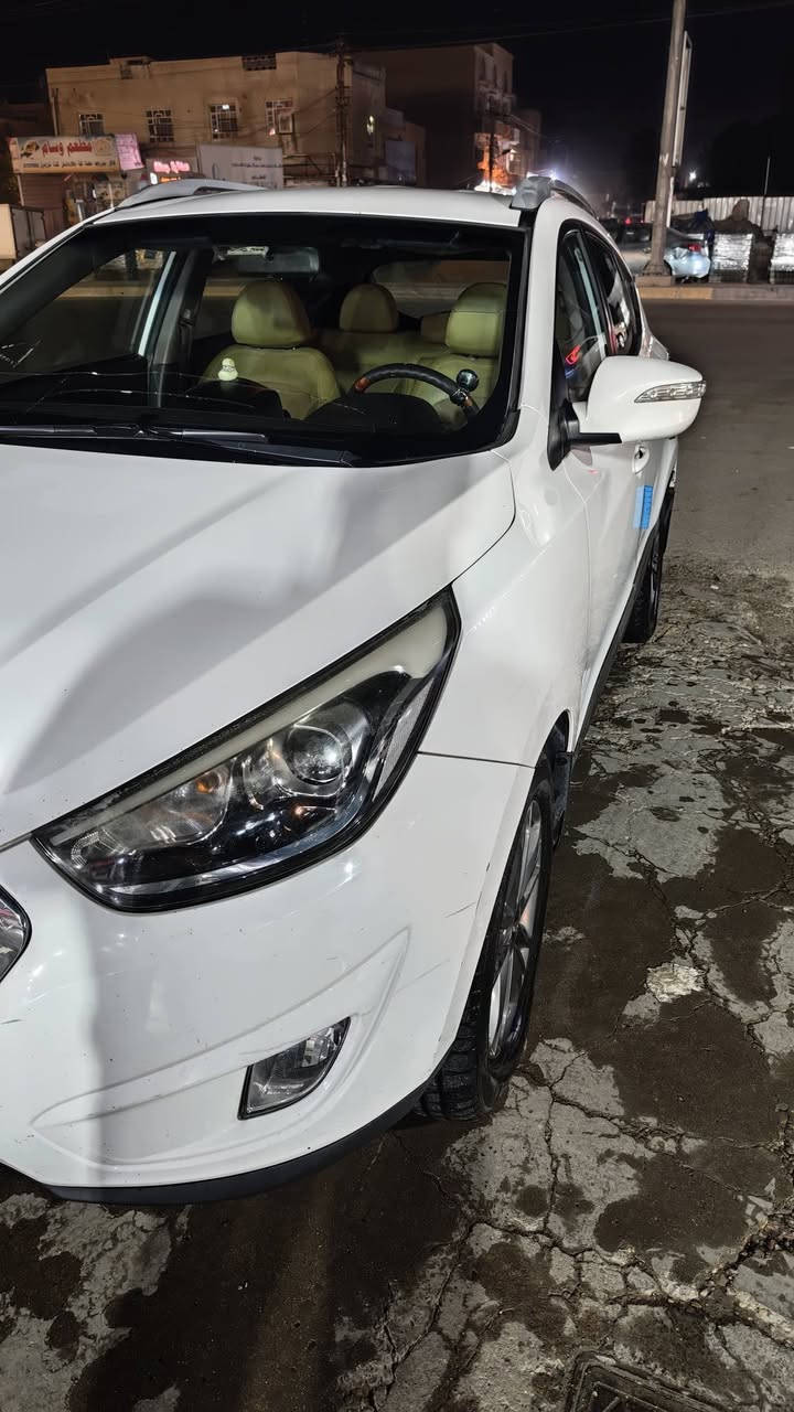 توسان خليجي موديل 2016
مكفوله من كلشي 
بدون حادث بدون صبغ بدون بارد
محرك وكير مكفول بلادي
ماشية 129 الف قابل للزيادة

مواصفاتها معروفة

كشنات جلد
تبريد قطعتين
شادلها شاشه اندرويد (الشاشة الاصلية موجودة)
رقم بغداد بأسمي تحويل ثاني يوم
السعر (159) وبيها مجال شي بسيط
مكاني بغداد الكاظمية

للتواصل خاص او واتس اب فقط رسائل 
***********
