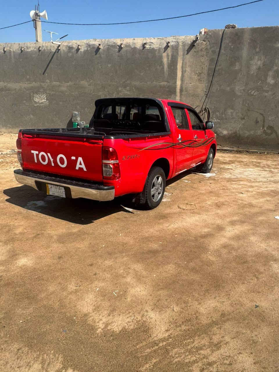 للبيع مديل 13 رقم بصره شاصي 12 مكان بصره دير ترهم مراوس بيكم فقط سعر 147 وبيهه مجال ***********.     ***********
