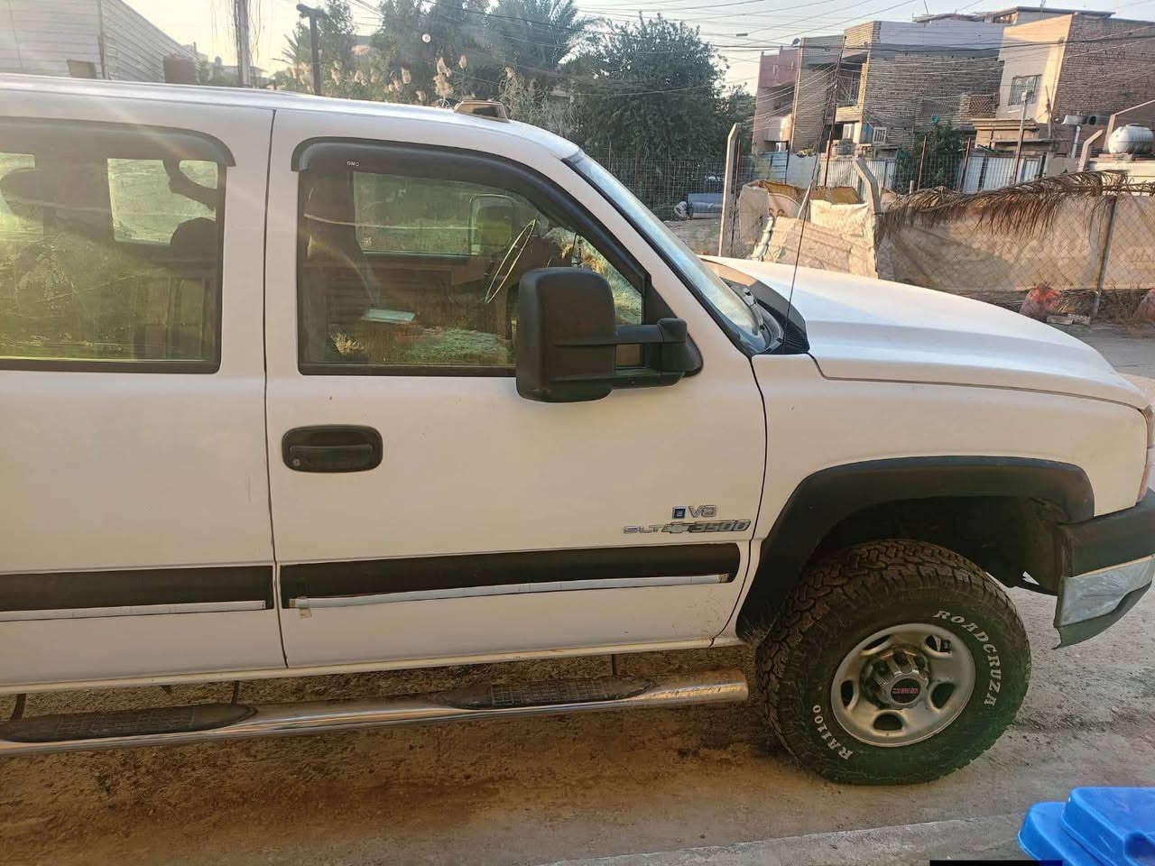 سلفادور للبيع
رقم واسط
موديل ٩٧ بالسنويه
سياره جاهزه 
السعر ٧٥وبيها مجال قليل للشراي
للاستفسار الرقم ***********
العنوان بغداد الحسينية
