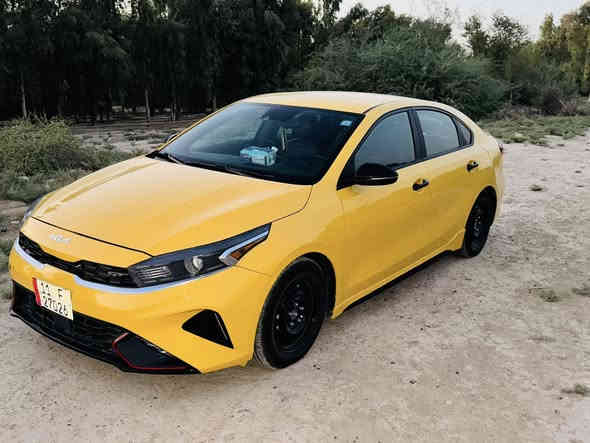 اسلام وعليكم 
كيا فورتي ٢٣
غاز وبانزين
ماشيه٧٥
حادثه بامريكه بس قبق جنطه بدون تبديل
وبل عراق هاي الطخات  السعر  160الشراي يتصل ويدلل سياره خير من الله مابيه اي نقص ***********عنوان بغداد جسر ديالى تقاطع نهروان
