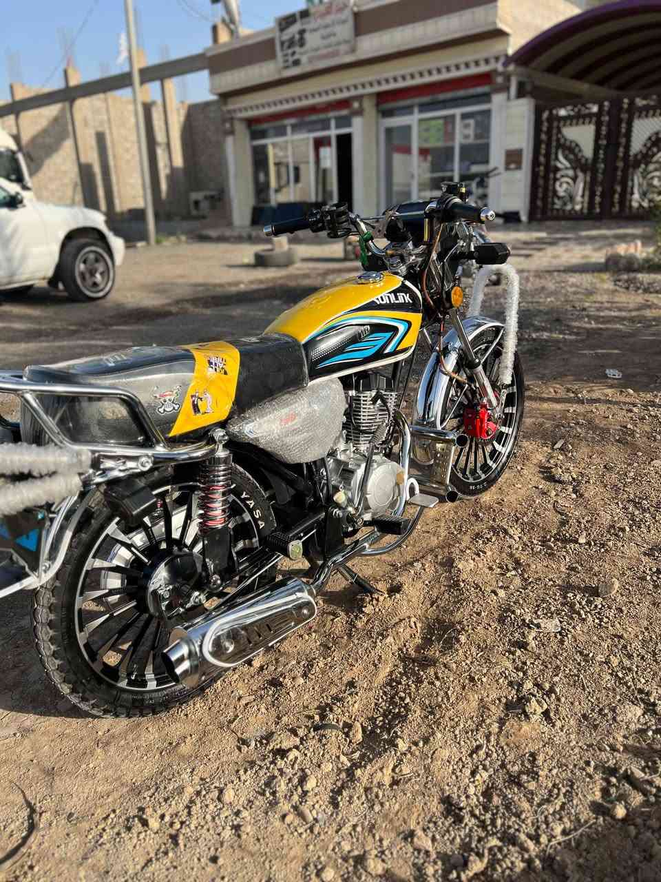 سلام عليكم 
دراجة سيفان 
محرك 150
أوراق 📝 موجودة 
 موديل 2025 
 كاملة مكملة. ما تصرف عليها ربع   تجي وتشوف 
مكاني ديالى المقدادية 
السعر 750 وبيها مجال 
لاستفسار
***********
