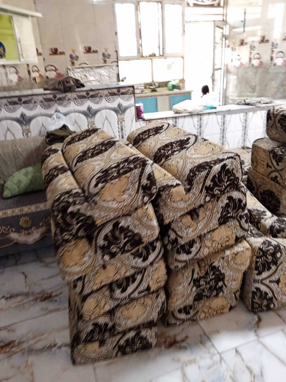 بيع سريع
جلسه ٧دواشك ١٤ متر نظيفه جدا
السعر ١٧٥بيهة مجال
الاتصال ***********
الحر سواده مدرسه الحسام
