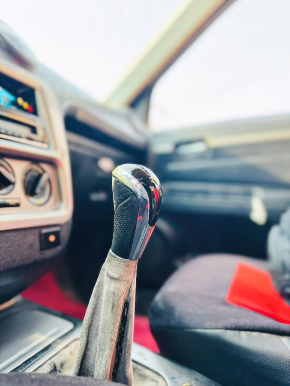 السلام عليكم سيارة جيلي سي كي (CK) مديل 2013 كير جديد ومكينة مكفوله ودواخل نظيفه ما بيها اي نقص السعر 30وبيها مجال قليل مكاني نجف التواصل على هذا الرقم ***********
