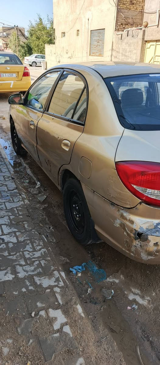 ريو 2005 مكينه وكير نضاف
1600
كير عادي 
دواخل كله جديد  سياره جاهزه 
راعيه بنجف مكانها نجف 
السعر 29.   /***********
